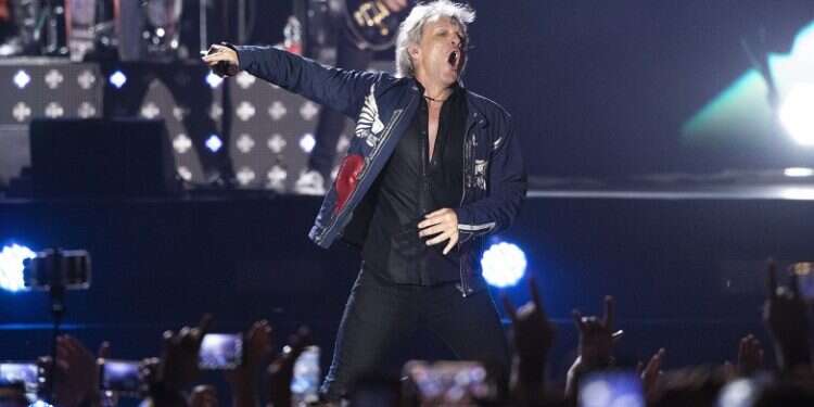 Back in a blaze of glory, Bon Jovi rocks Tel Aviv