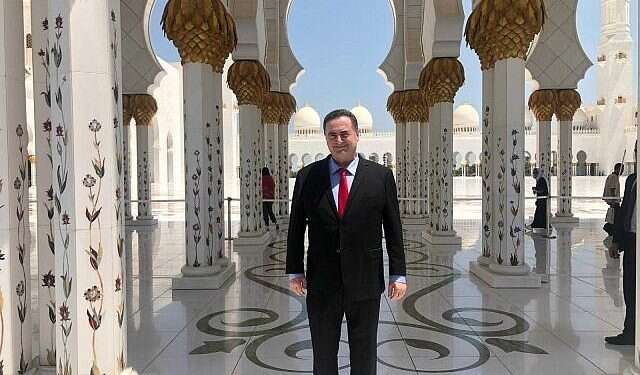 Foreign Minister Israel Katz at the Sheikh Zayed Grand Mosque in Abu Dhabi Israeli foreign minister attends climate summit in UAE