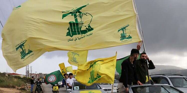 Saudi Arabia to support Lebanon, former Lebanese prime minister says