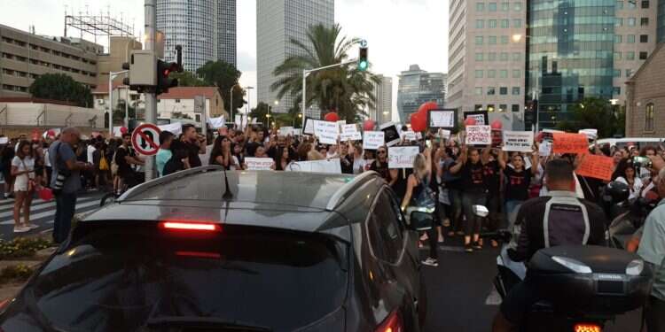 Thousands protest nationwide against child abuse in daycare centers