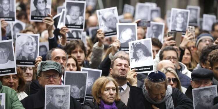 25 years after AMIA bombing, Argentine Jews split over government ...