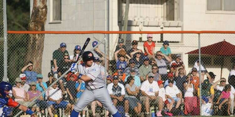 Could baseball finally be catching on in Israel? Israeli baseball takes first, proving a big hit for audiences