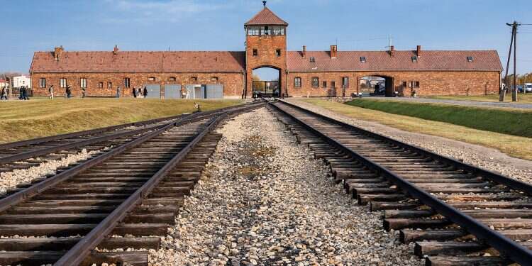 Auschwitz exhibit examines faith as a mechanism for survival during the Holocaust