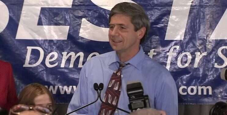 Democratic presidential hopeful would move US Embassy 'out of Jerusalem'