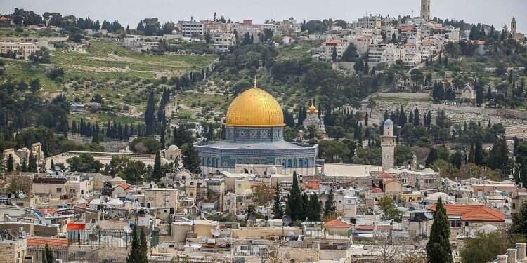 Turkish organization teaches Arab kids from east Jerusalem that Israel is theirs