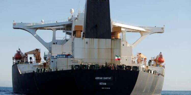 Iran tanker heads to Greece, US warns against helping vessel