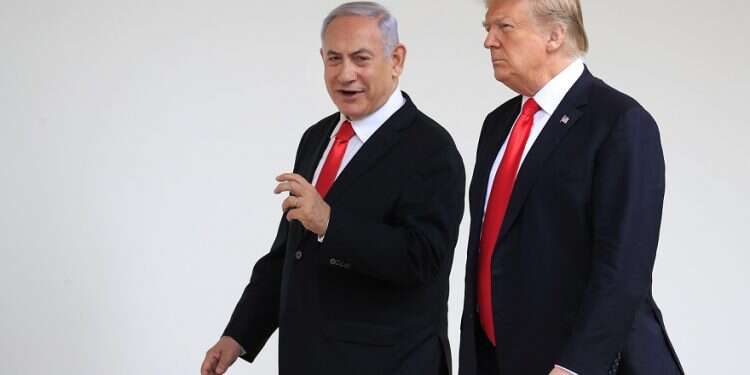 Trump's 'disloyal' jab may boost base, not Jews