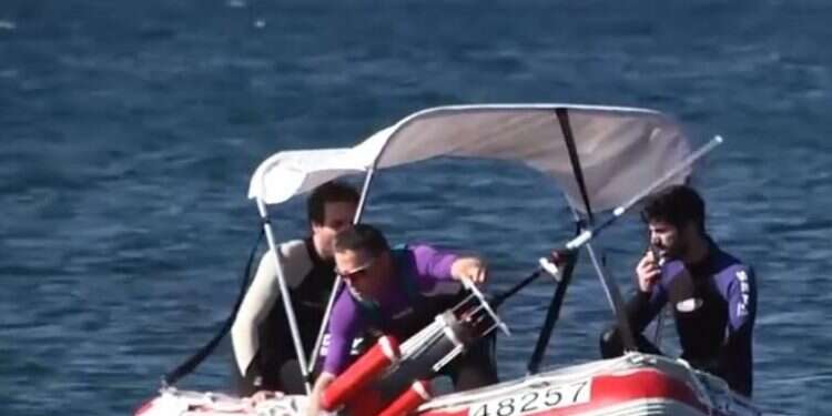 Researchers deploy a transceiver to identify hostile divers Israeli researchers develop breakthrough sonar technology for identifying hostile divers