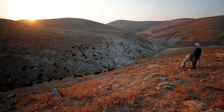 Palestinians vow to never give up Jordan Valley