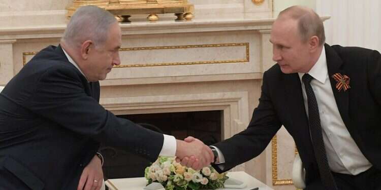 Netanyahu to make pre-election visit to Russia to discuss situation in Syria