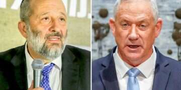 Mandate in hand, Gantz struggles to make progress in coalition talks