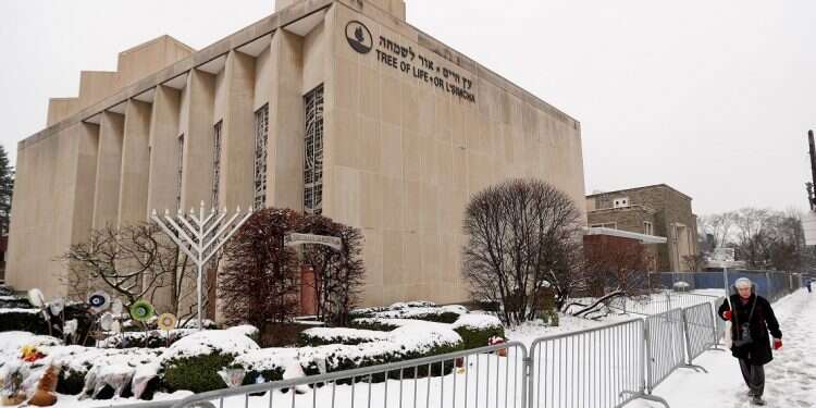 After deadly shooting, Pittsburgh synagogue plans reopening