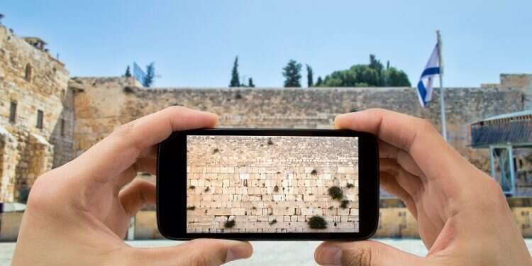 New research center in Jerusalem tackles questions of tech and Jewish law