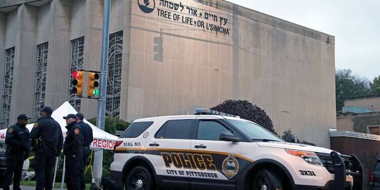 Pittsburgh synagogue shooter: A plea bargain would have ended case