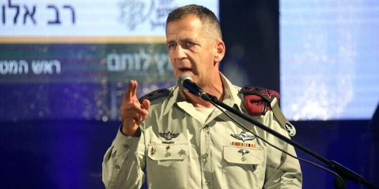 IDF chief lambastes 'military modesty decree' issued by rabbis