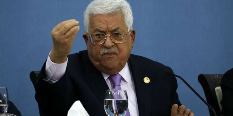 Palestinian Authority President Mahmud Abbas Palestinians furious over US policy shift on settlements