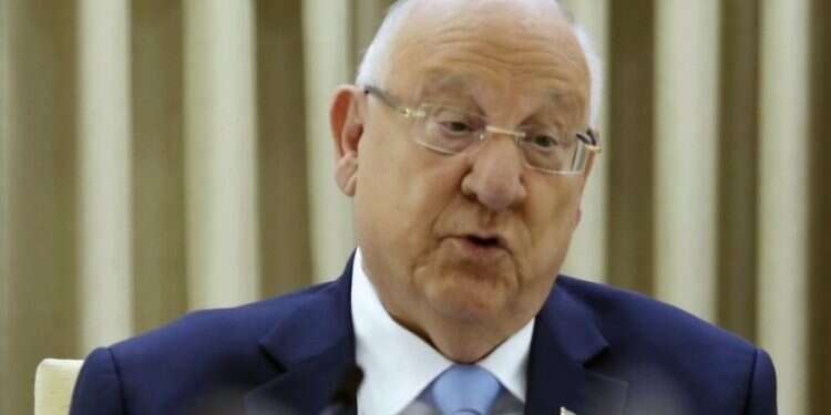 Israeli president praises UK rabbi in veiled swipe at Corbyn