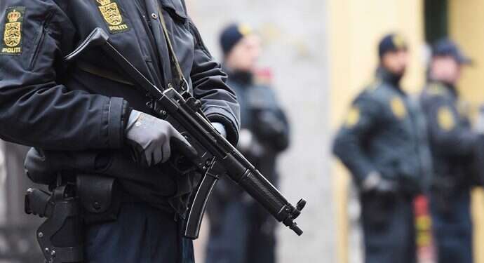 Demark: Police arrest 20 over Islamist terror plot