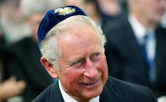 Prince Charles is seen wearing a traditional Jewish kippah Prince Charles to visit Israel, 'occupied' Palestinian territories