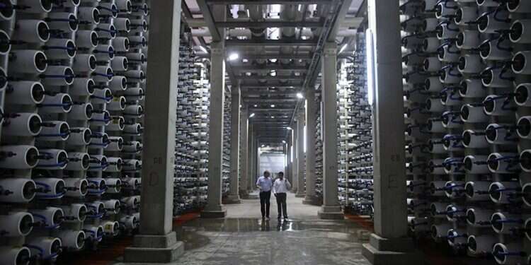Fighting water crisis, gov't greenlights 6th desalination plant