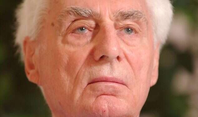 Nazi war crimes suspect loses battle for Canadian citizenship