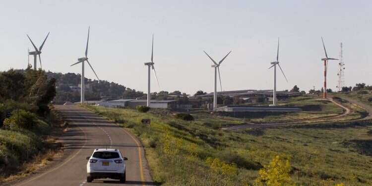 Israel to invest $72M in wind energy projects