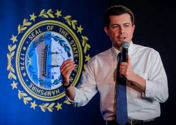 In dramatic twist, Buttigieg gains narrow lead, Biden crashes in Iowa primaries