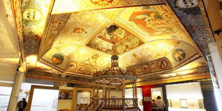 Impasse at Jewish museum in Warsaw approaches turning point