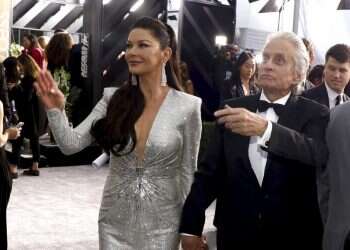 Michael Douglas, Catherine Zeta-Jones to co-host Genesis Prize ceremony