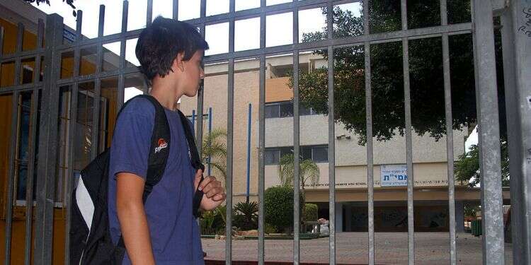 Shuttering schools vital to fight pandemic