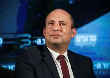 Defense minister cancels audiences for Memorial Day events