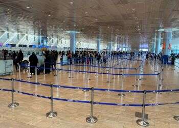 Fears of Coronavirus slowly closing Israel's skies