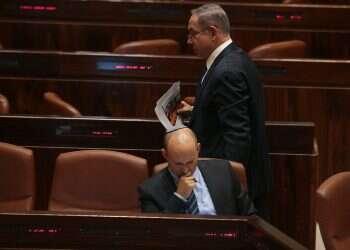 Yamina threaten to 'topple Netanyahu' if new government is not to their liking