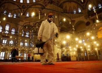 Arab world races to contain coronavirus outbreak