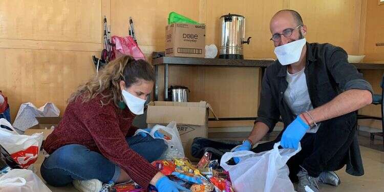 As COVID-19 creates more poverty, Afikim struggles to meet demand