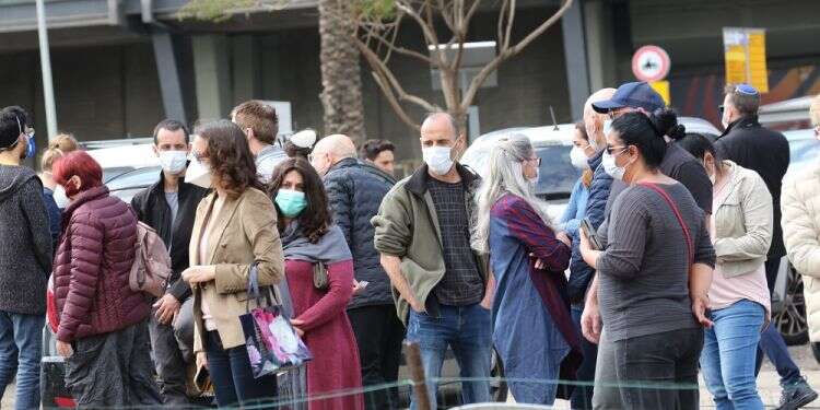 'Tens of thousands of Israelis will be infected with coronavirus'