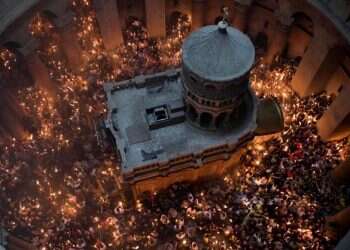 Israel to help Christians share 'holy fire' amid outbreak