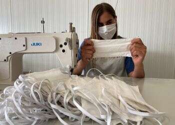 Israel mass-produces reusable masks, sized to fit kids or beards