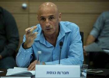 'Government's handling of pandemic is deeply flawed'