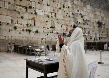 Pandemic dims priestly blessing service at Western Wall