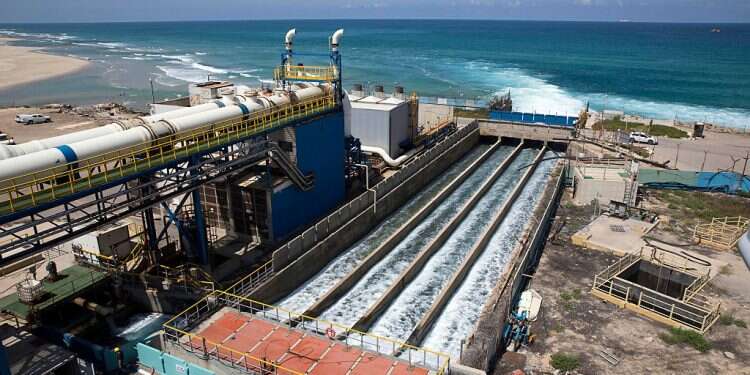 Did US pressure cause China to lose a construction bid in Israel?