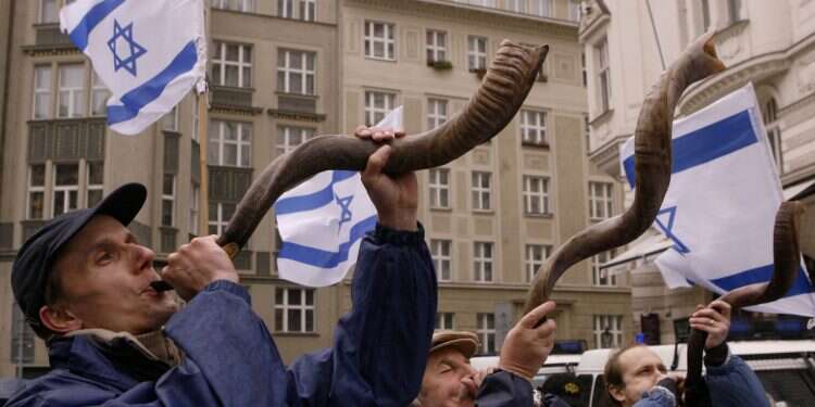 Members of the Czech Jewish community in central Prague Prague Jewish community resources in peril without tourism revenue