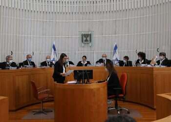 High Court hears petitions challenging Likud-Blue and White coalition deal