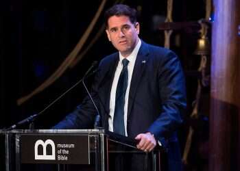 Israeli ambassador slams NYT for slandering IDF