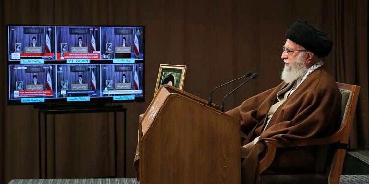 'Cancerous Zionist tumor will not survive,' Khamenei vows