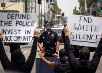 Israeli in LA: Palestinians piggybacking on riots to wreck synagogues