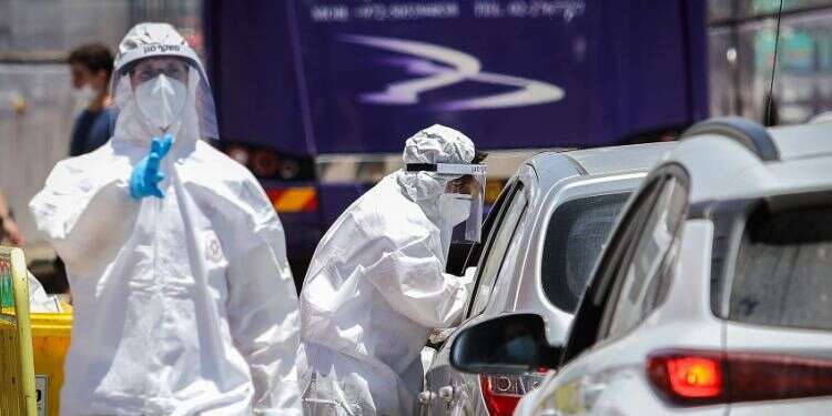 Top researcher: 2nd wave of corona could 'crush' Israel's healthcare system