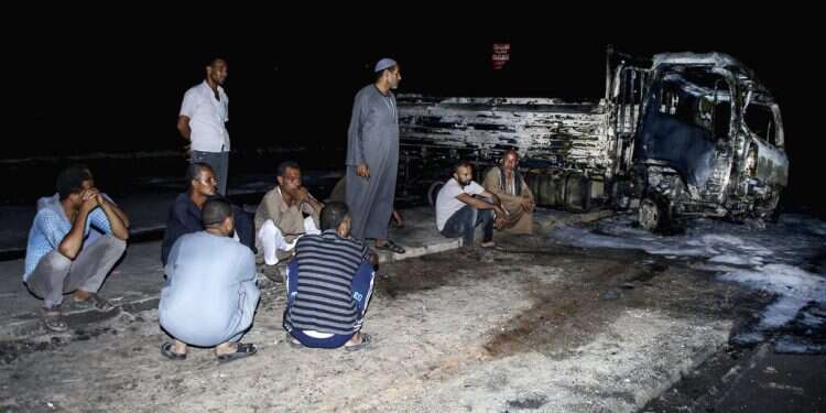 Ruptured pipeline in Egypt causes massive blaze, injuring 17