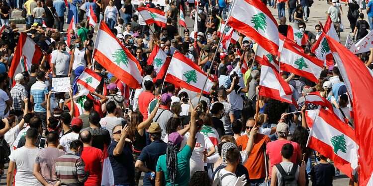 Lebanon looks to China as US, Arabs refuse to help in crisis