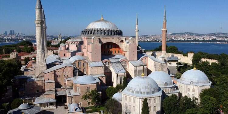 Russian Orthodox Church says 'unacceptable' to turn Hagia Sophia into a mosque